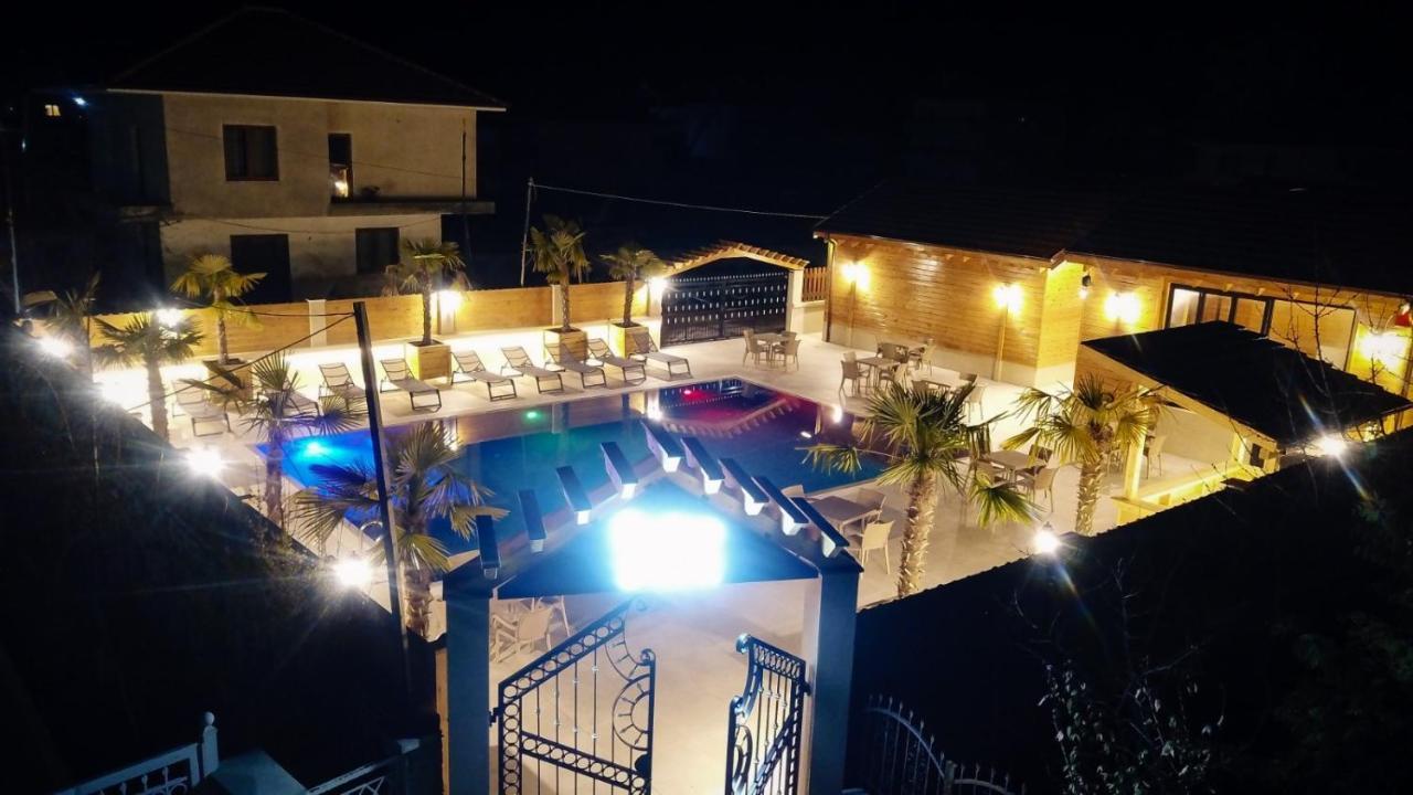 فندق Bujtina Siar بورغراديك المظهر الخارجي الصورة