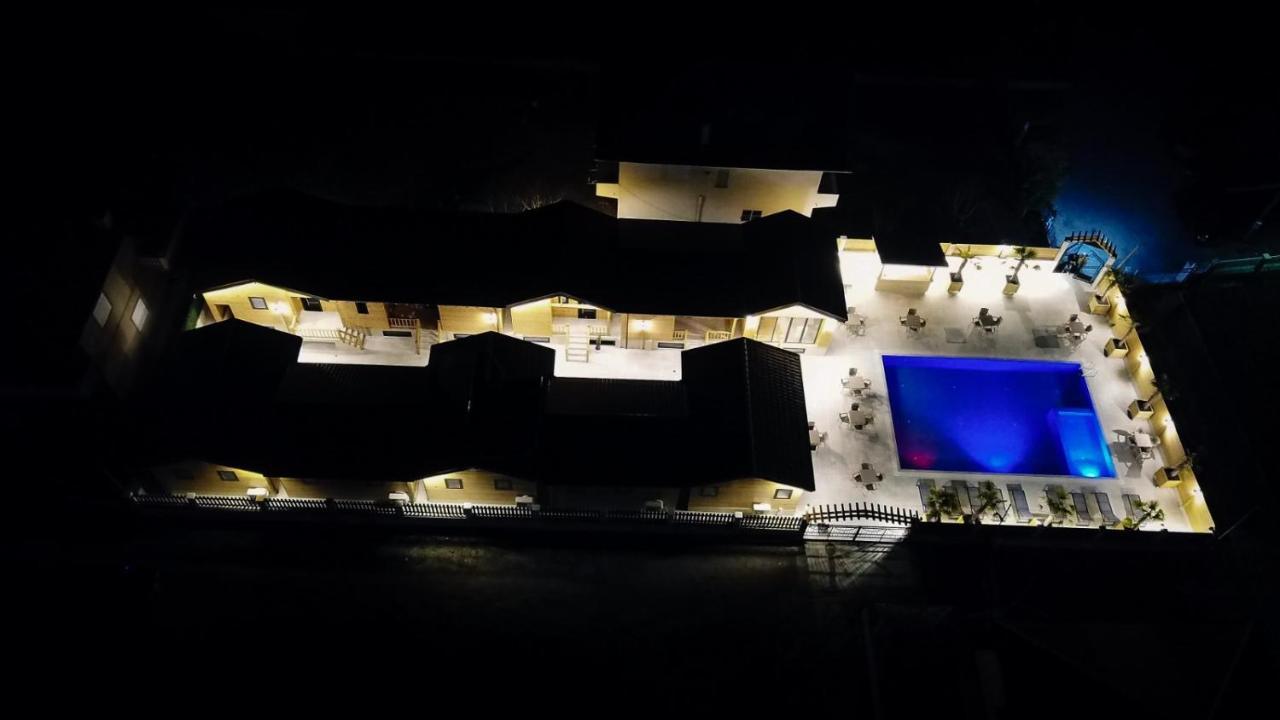فندق Bujtina Siar بورغراديك المظهر الخارجي الصورة